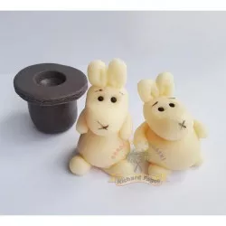 Figurka na dort králíci z klobouku  z kokosové hmoty 4x5,5cm - Fagos