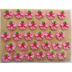 Cukrové květy růžové na platíčku 30ks