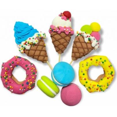 Cukrová figurka zmrzlina, donuty a makronky