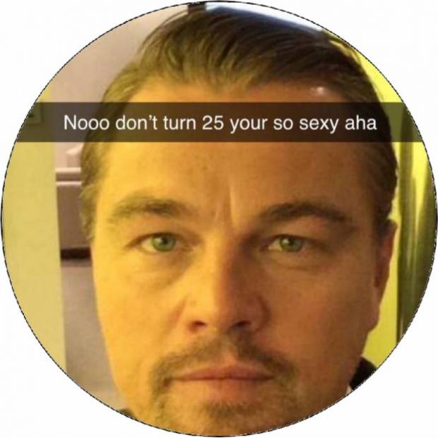 Jedlý papír Leonardo DiCaprio Nooo dont turn 25 your so ... 19,5 cm