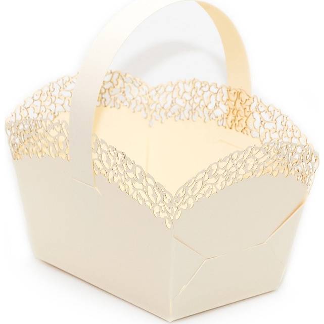 Svatební košíček na cukroví zlatý s krajkou (10 x 6,7 x 8 cm) dortis